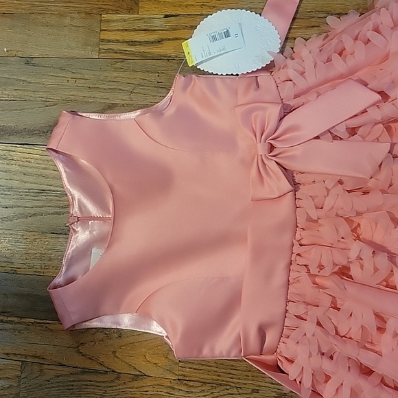 Boutique Dress - Picture 3 of 10